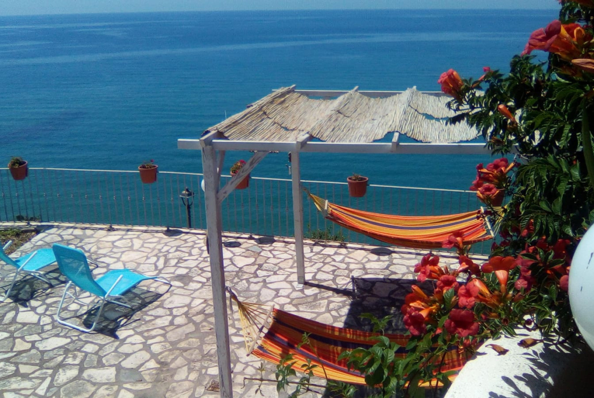 casa-vacanze-sperlonga-omero